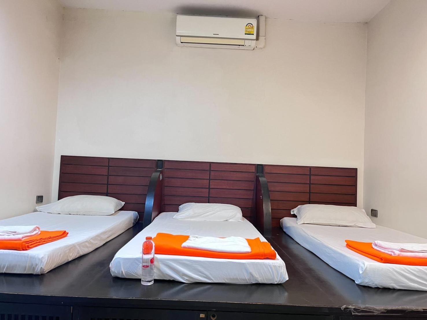 Lub Sbuy Hostel Phuket Exterior foto