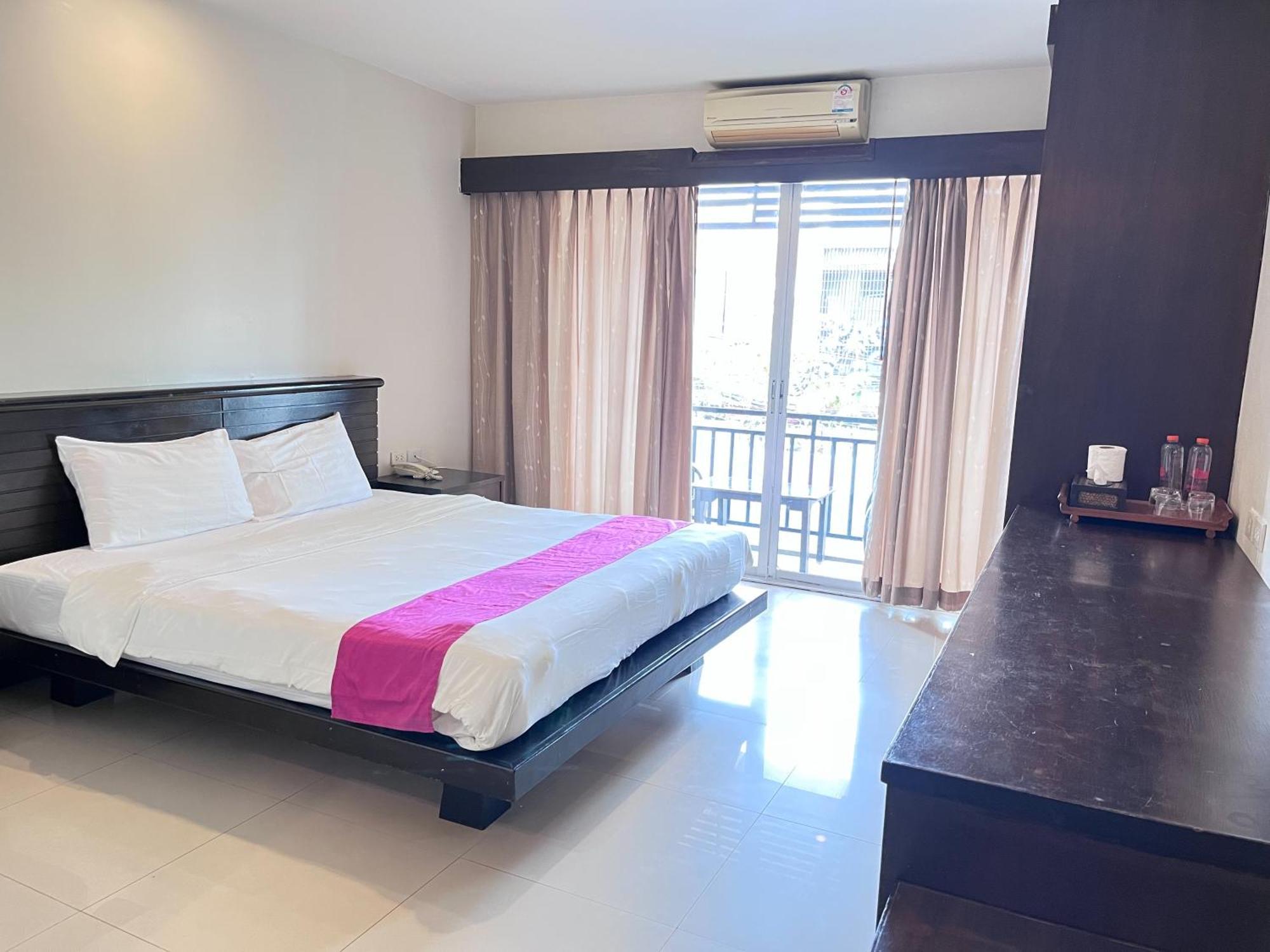 Lub Sbuy Hostel Phuket Exterior foto